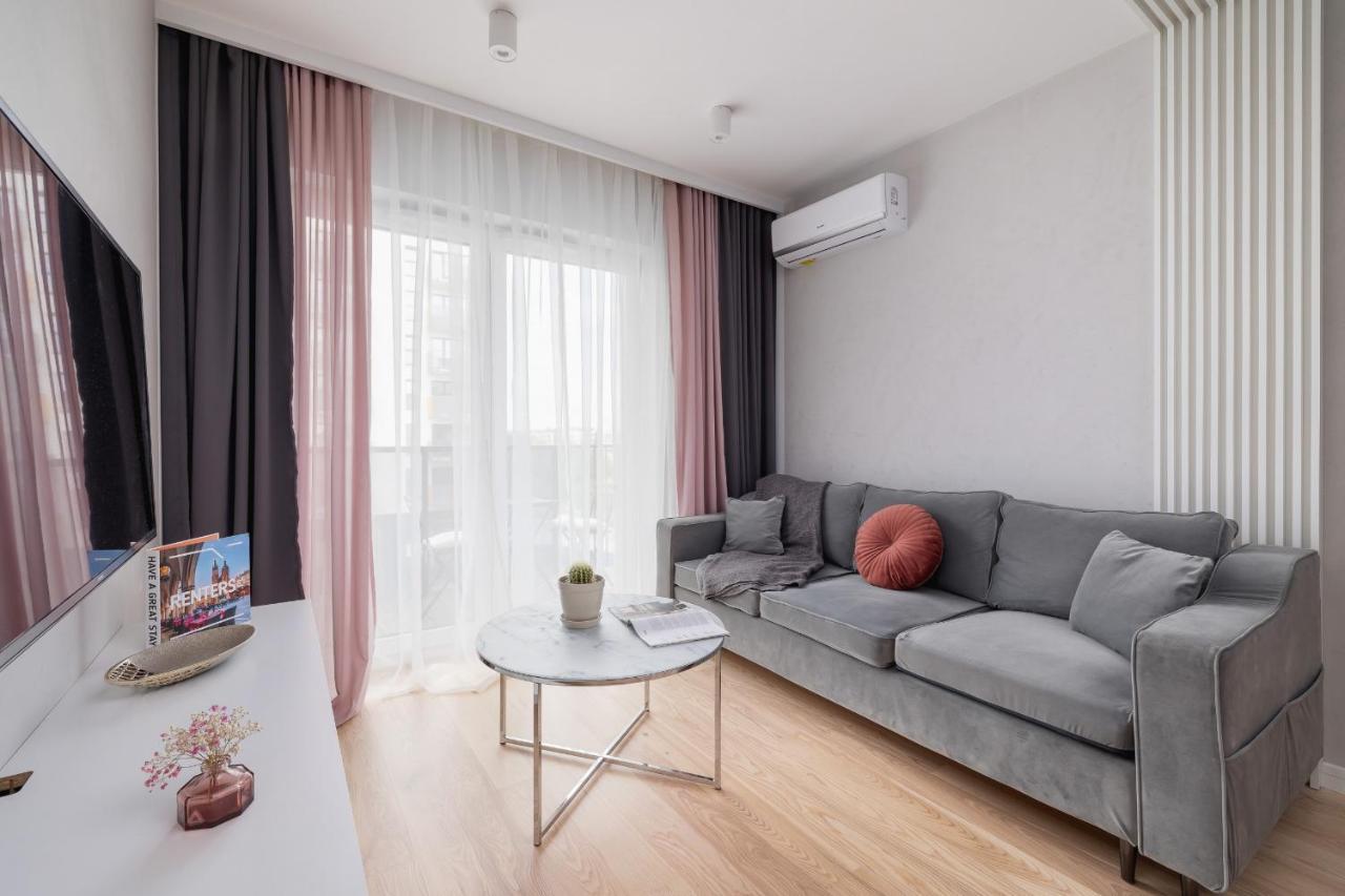 Vetulaniego Apartment With Air Conditioning & Parking By Renters Prestige Kraków Eksteriør billede
